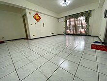 大里軟體園區大坪數三房+平面車位