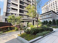 🏠好室家輝🏠市府采舍之邊間｜衛浴開窗｜管理嚴謹