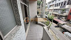 台灣房屋妍蓁/新泰暘光chill宅