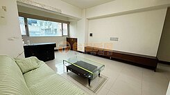 產業園區靜巷三房車