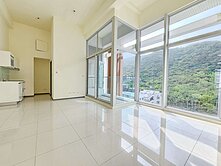 閑閑NO.8♨️7F山景溫泉♨️挑高新屋等您來設計