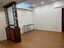 宜市宜蘭國中低總價三房公寓~台灣房屋婕如~小豬