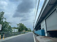 岡山嘉華產業園區｜臨路有水電方正農地