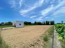 近大坡國小旁面寬美田(附資材室興建中)