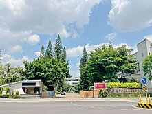 崇倫國中豐富公園朝南車庫透天比大樓價格划算