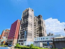 新竹巨城商圈(閎基433)三房平車稀有露臺戶