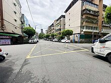 亞東捷運⭐️遠東園區邊間方正一樓⭐️8米活巷