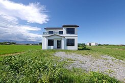 蔡佳宸★五結近高速公路日式全新農舍~別墅價格買農舍