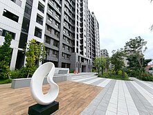 華興悅｜高樓層三房＋車位-生活交通雙便利