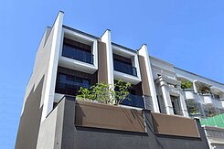 🏢安平五期💢市政特區電梯雙車墅(裝潢屋)💢