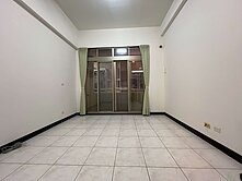  台南長億城稀有套房轉售收租自住首選