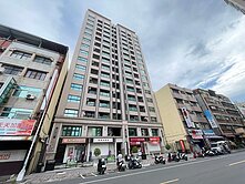 漢民商圈★最熱鬧地段屋新店面★附平車
