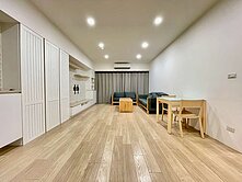 南區鄉林新月灣大三房雙車位