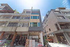 高醫商圈|電梯|三角窗|大露台|七房|金店住