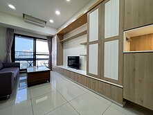 【中央公園】雙捷運｜景觀陽台｜雙面採光｜兩房車位