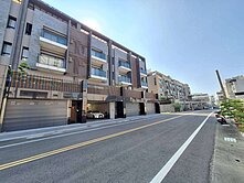 登發商圈電梯透天別墅雙庫