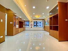 信義城4改2房大戶+車位~東森育婕