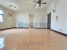 專約中和連城路學區旁邊間明亮大3房稀有釋出