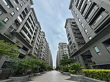 超高CP西屯水湳經貿輕屋齡大三房平車