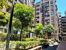 近未來東SB12捷運~面中庭綠景3房雙衛+坡平車位