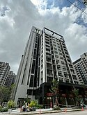 ★栓★我是承辦★西屯秋紅谷旁仁山潮尚居大三房+平車