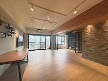(馬斯)東方悅質感精裝大四房+平車+視野戶
