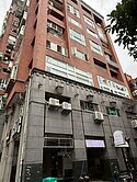 美麗國賓面公園小豪邸+平面車位0912865112