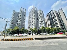 理和建設時光嶼全新推出三房平面車位