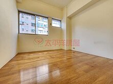 三峽市區🍎中華路電梯三房🍎同心圓佩佩