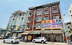 專人服務三民行政中心商四地邊間雙透店使用2百坪
