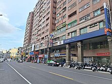 近鳳山國中捷運瑞興國小四房+車位