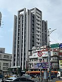 捷運旁全新交屋兩房車