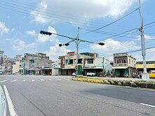 後潭夜市旁全新四房 車庫別墅 A3