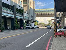 專任┃近烏日捷運站┃臨路透天