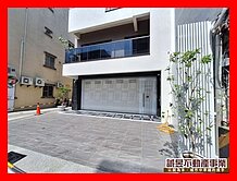 茄萣全新停5車大地坪店墅