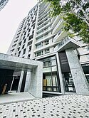 南屯理和時光嶼A棟｜次頂樓32坪大三房平車