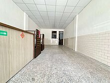 正30米忠明路/臨路/黃金透天店面(可住家+店面)