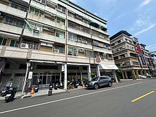 捷運後驛站.面寬約4.8米店面.戶政事務所1+2