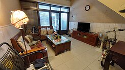漢民路8米街騎樓透天店住