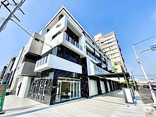 ⭐️鹽水福砌約6米大面寬三角窗鄰7-11電梯金店面