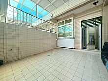 民雄福樂優質車庫別墅