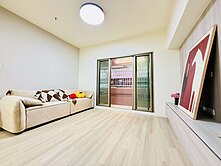 亞灣新區新光綠廊道全翻新三房平車