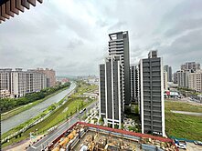 昭揚天御 河岸櫻花美景 四房雙主臥連號車位