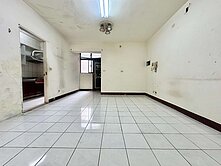 獨賣！北屯崇德捷運｜小資兩房含車位｜屋主售屋心態佳