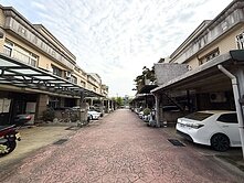 黃寶寶推薦!!竹南大墅孝親雙車別墅
