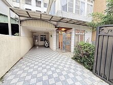 逸園雙拼孝親庭院美墅