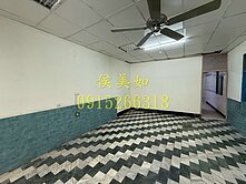 家樂福旁俗廠房透天-台慶侯美如