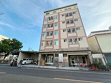 南應大地坪附電梯雙店面38間套房透天【C1429】