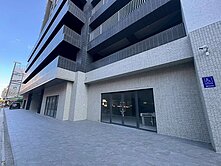 ❤️行政中心國門巨星全新落成面寬挑高賺錢黃金店面
