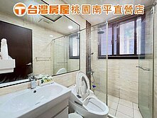 權視界三面採光＋前後雙陽台｜下樓就是向陽公園